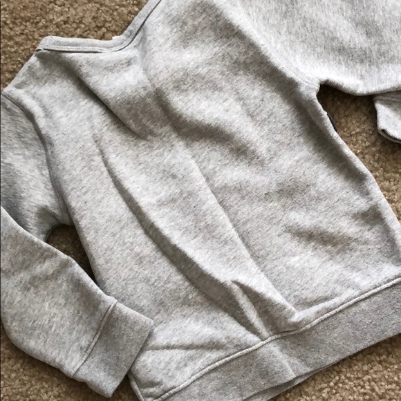 Gap Disney sweatshirt - Picture 3 of 3